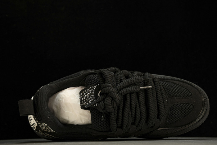 lovt sneaker