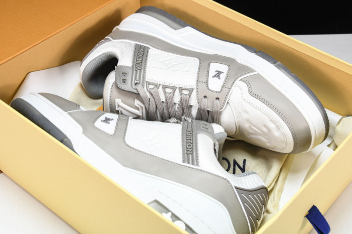 lovt sneaker