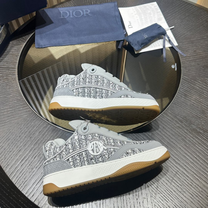 DR B9S SNEAKER