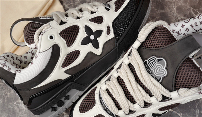 lovt sneaker