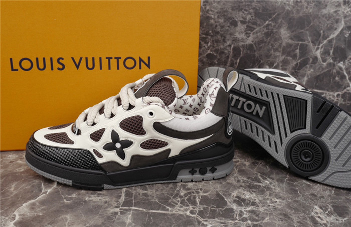 lovt sneaker