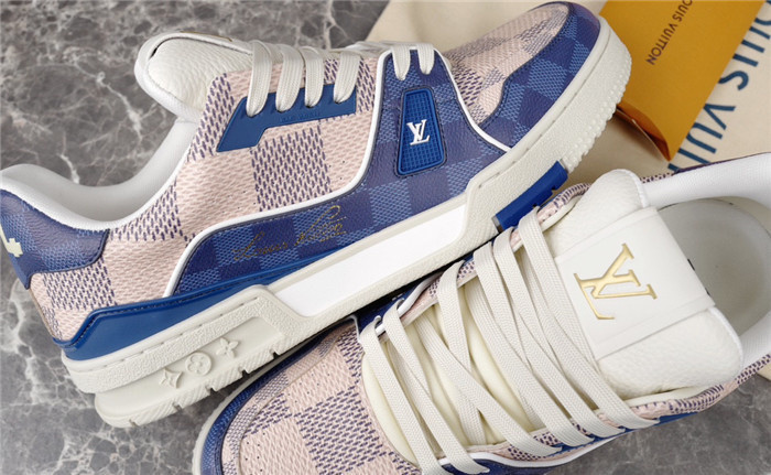 lovt sneaker