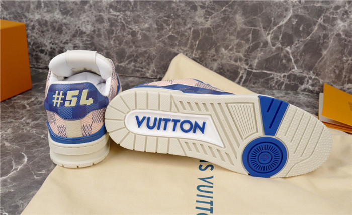 lovt sneaker