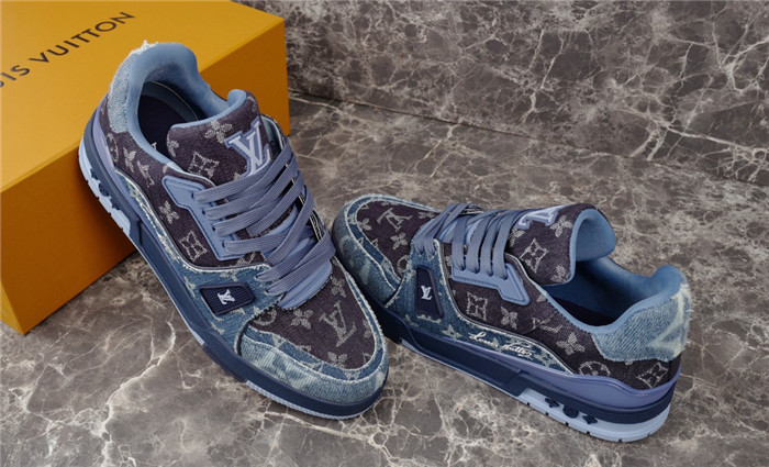lovt sneaker