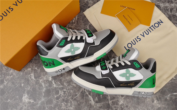 lovt sneaker