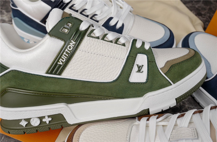 lovt sneaker