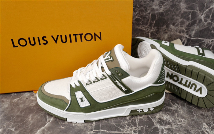 lovt sneaker