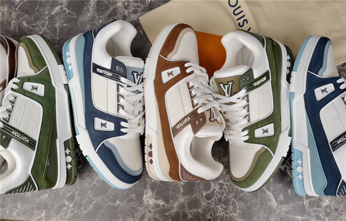 lovt sneaker