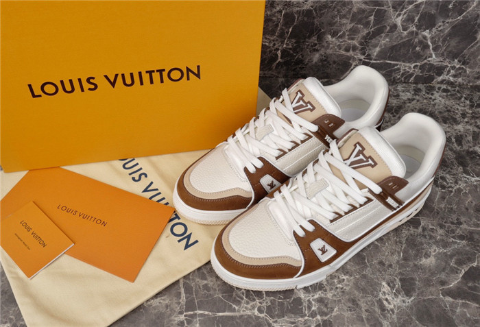lovt sneaker