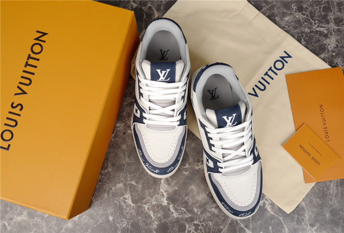 lovt sneaker