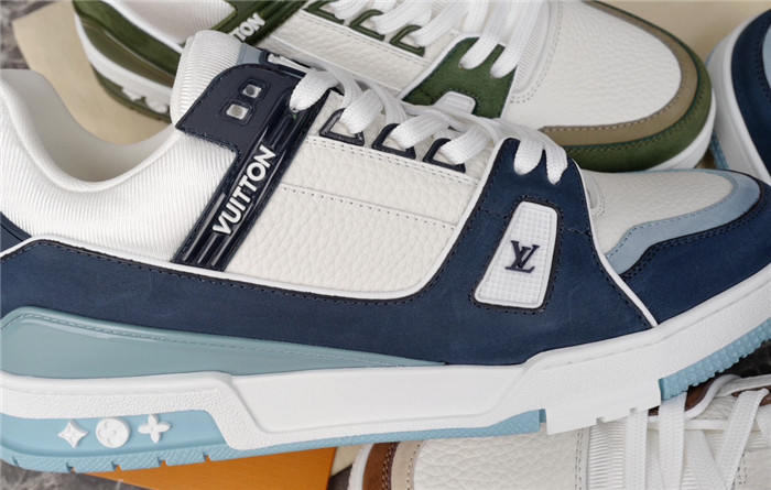 lovt sneaker