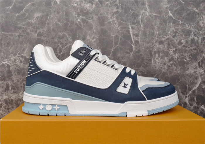 lovt sneaker