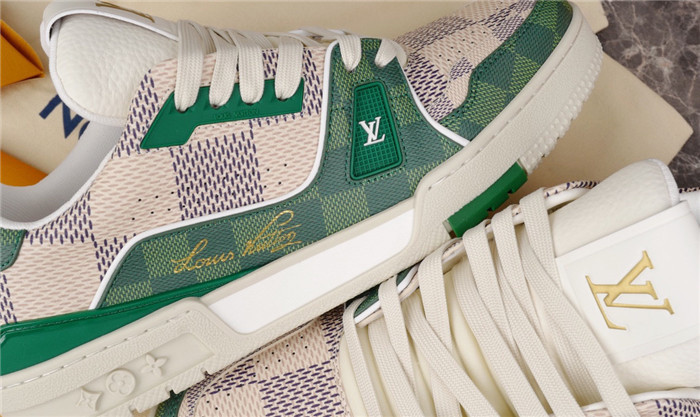 lovt sneaker