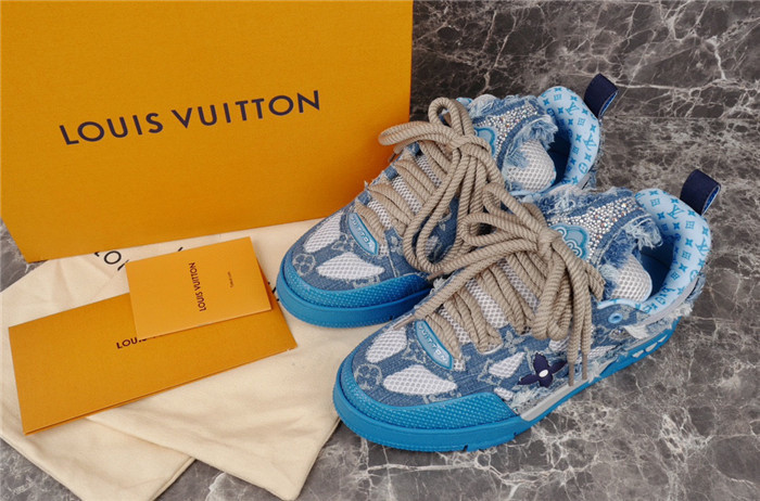 lovt sneaker