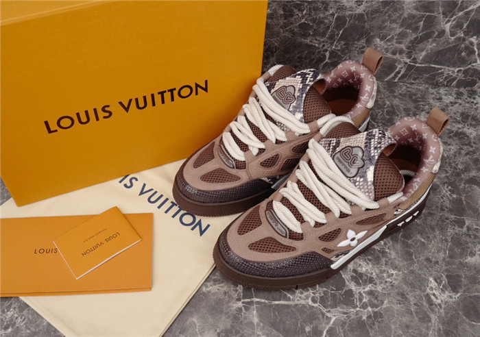 lovt sneaker