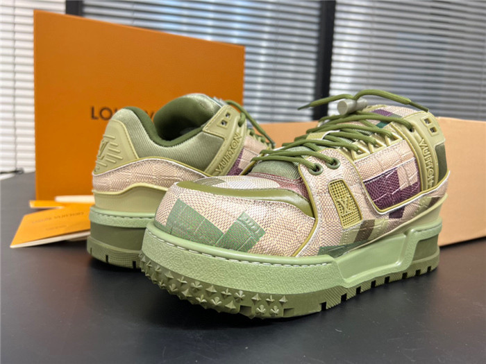 lovt sneaker