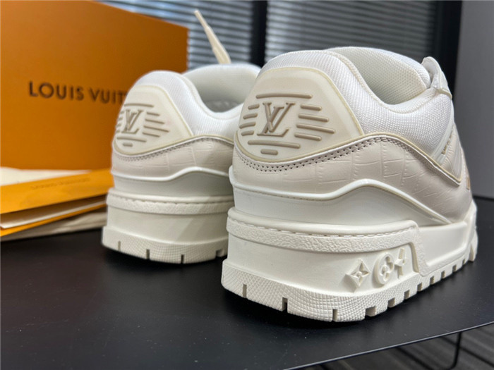 lovt sneaker