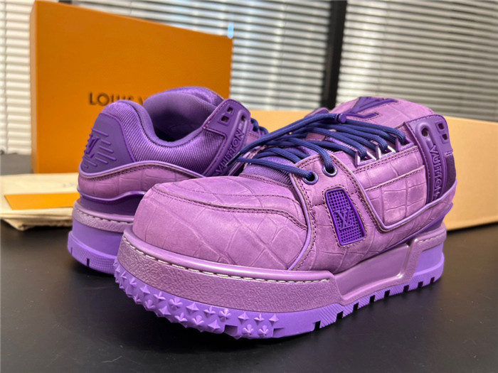 lovt sneaker