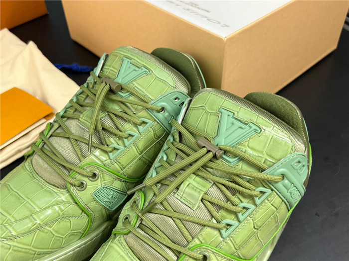 lovt sneaker
