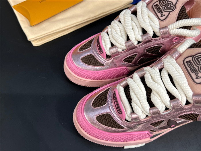 lovt sneaker