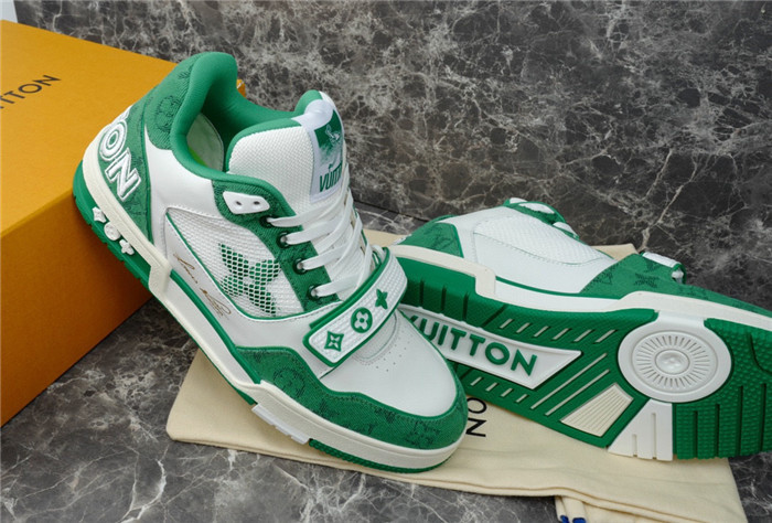 lovt sneaker
