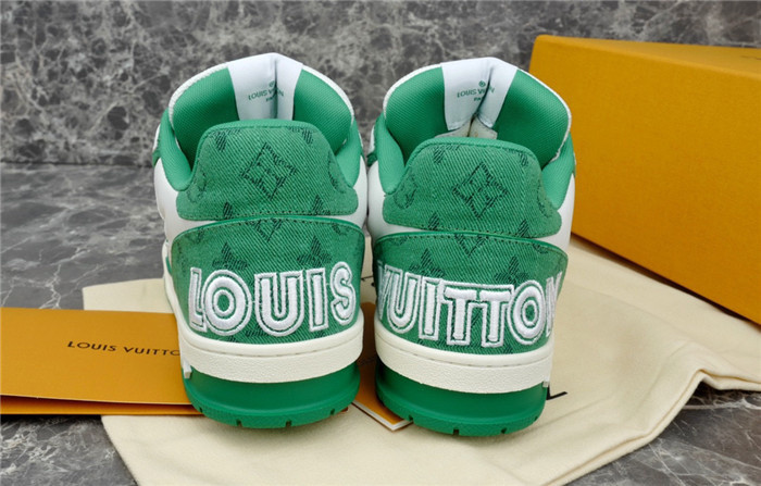 lovt sneaker