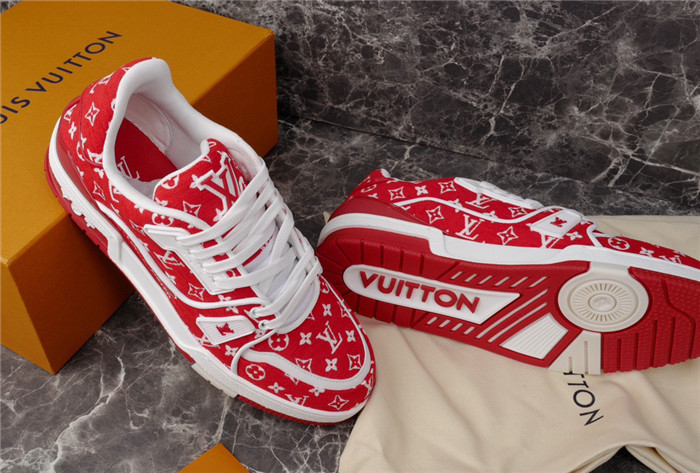 lovt sneaker