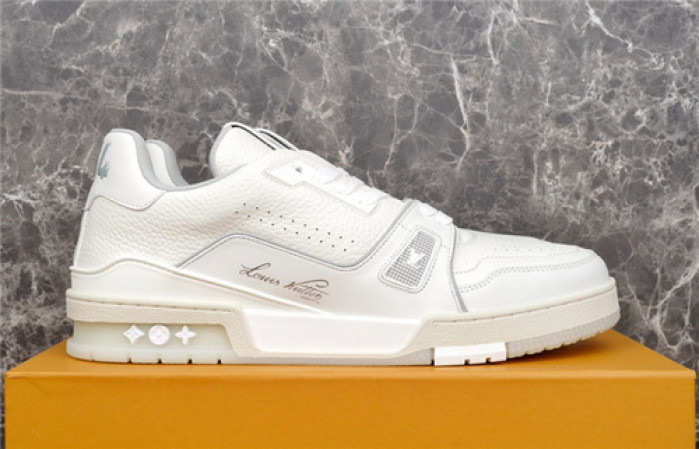 lovt sneaker