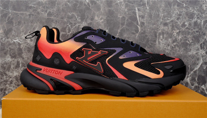 lovt sneaker