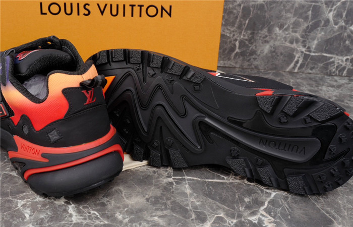 lovt sneaker