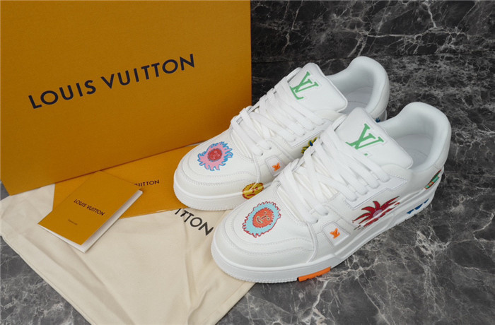 lovt sneaker