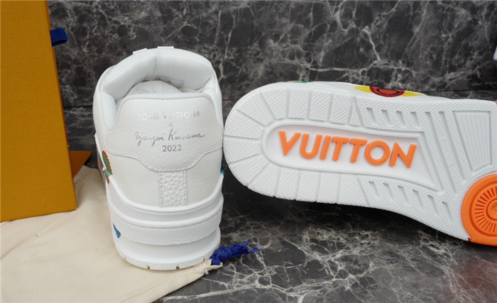 lovt sneaker