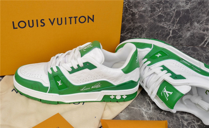 lovt sneaker