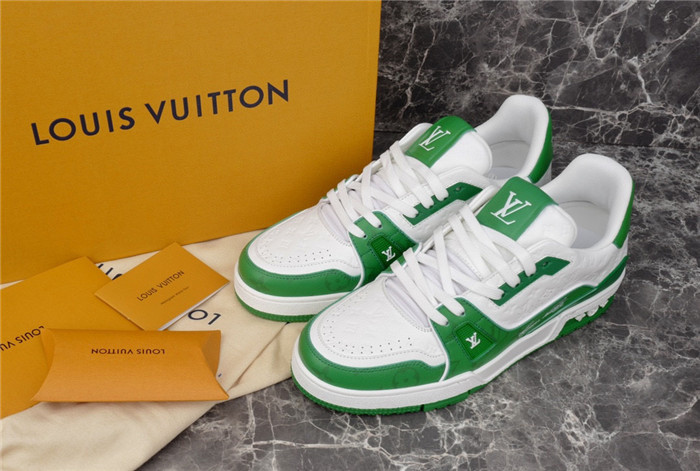 lovt sneaker