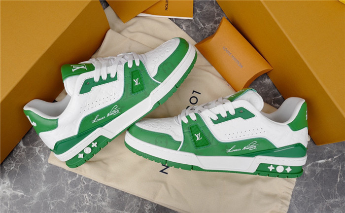 lovt sneaker