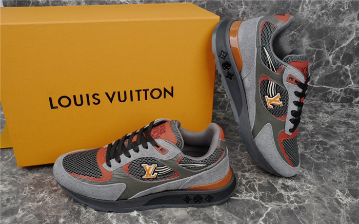 lovt sneaker