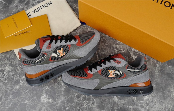 lovt sneaker