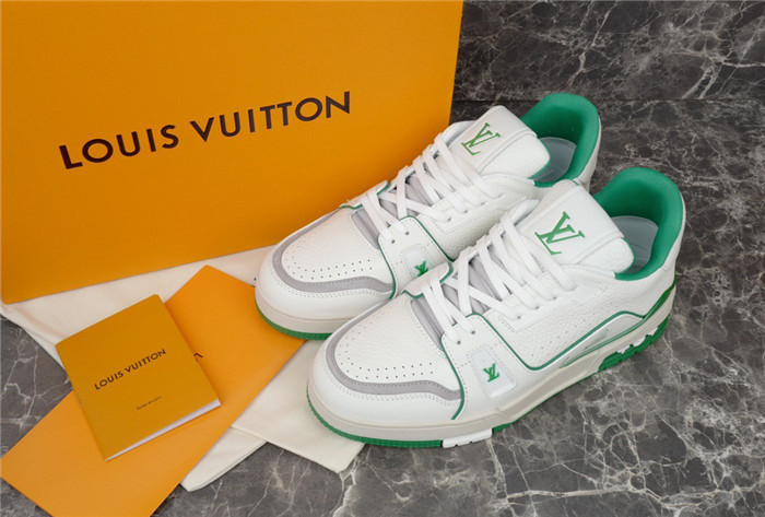 lovt sneaker