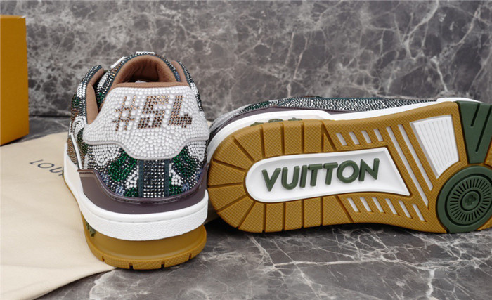 lovt sneaker