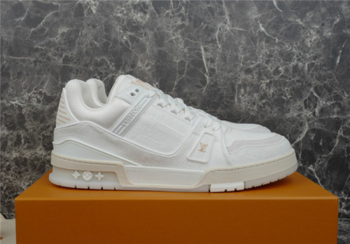 lovt sneaker