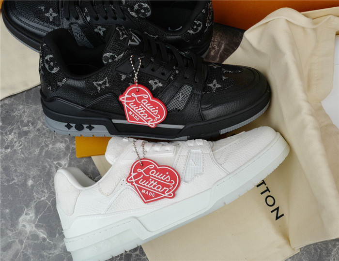 lovt sneaker