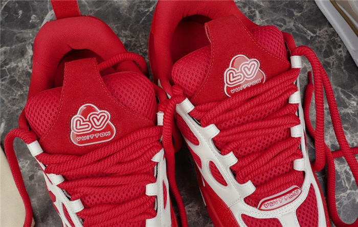 lovt sneaker