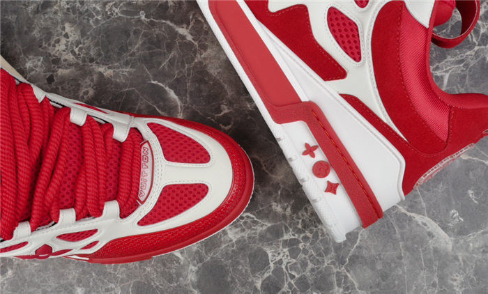 lovt sneaker