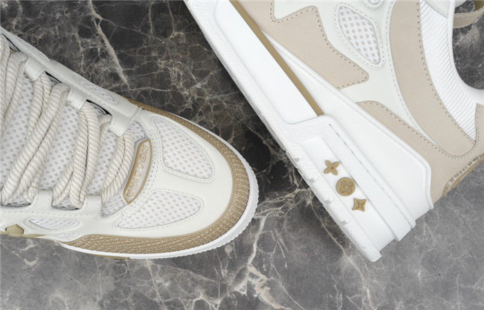 lovt sneaker