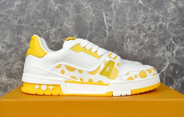 lovt sneaker