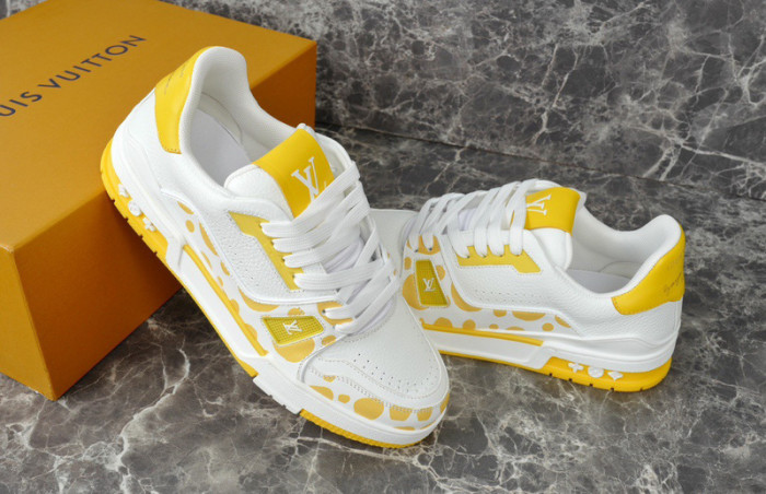 lovt sneaker