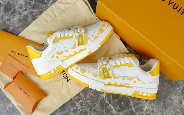 lovt sneaker