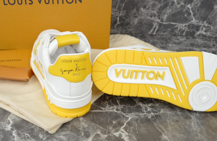 lovt sneaker