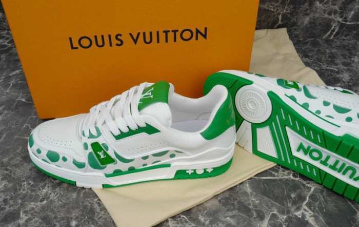 lovt sneaker