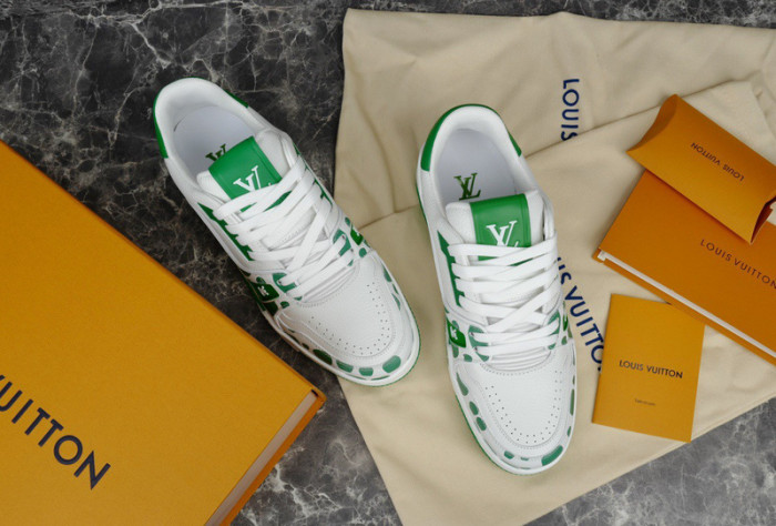 lovt sneaker
